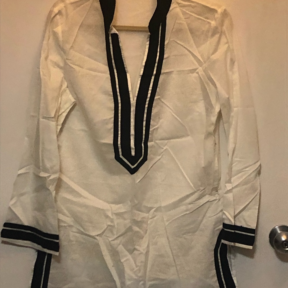 Contrast trim tunic